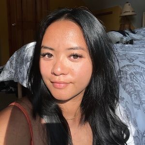 Meet your Posher, Lea